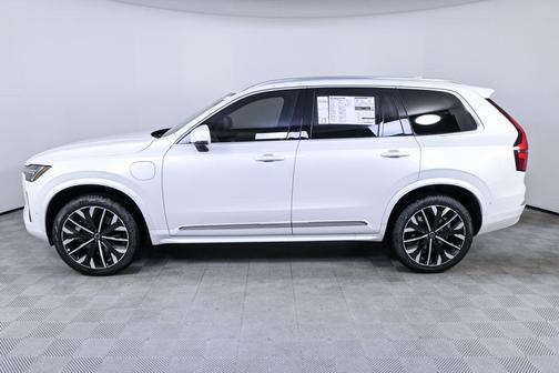 2026 Volvo XC90 Plug-In Hybrid T8 Plus 7-Seater