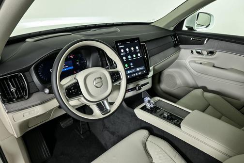 2026 Volvo XC90 Plug-In Hybrid T8 Ultra 7-Seater