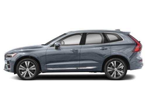 2022 Volvo XC60 B5 Momentum