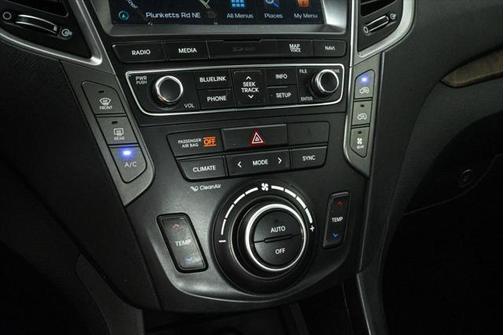 2017 Hyundai SANTA FE Limited Ultimate