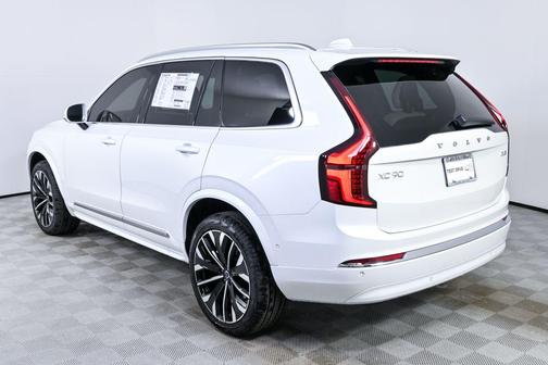 Crystal White Pearl 2026 Volvo XC90 Plus, B6 AWD Gas (mild hybrid), Gasoline, Bright, 7 Seats