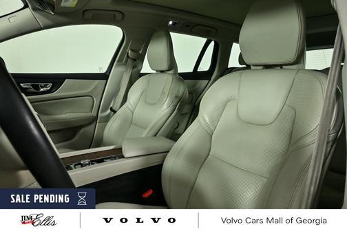 2019 Volvo V60 T6 Inscription