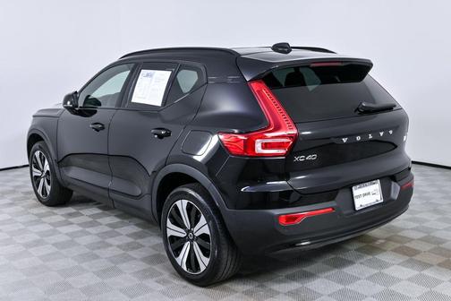 2023 Volvo XC40 Recharge Pure Electric Twin Plus