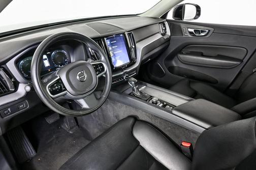 2019 Volvo XC60 T5 Inscription