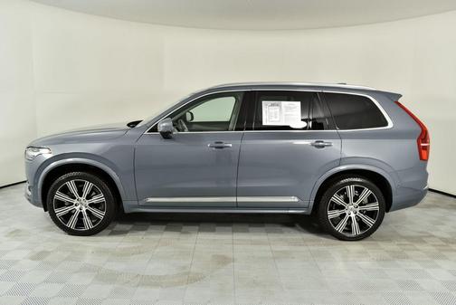 2022 Volvo XC90 T6 Inscription