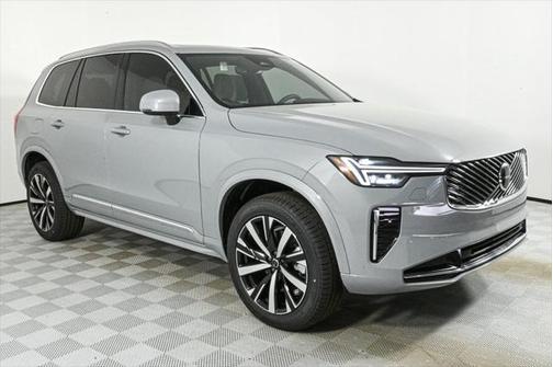 2025 Volvo XC90 B6 Core