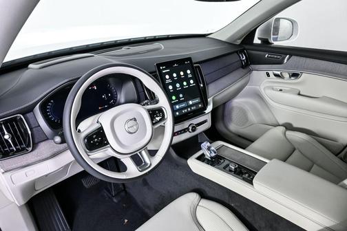 2026 Volvo XC90 B6 Ultra 7-Seater