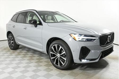 2025 Volvo XC60 Plus