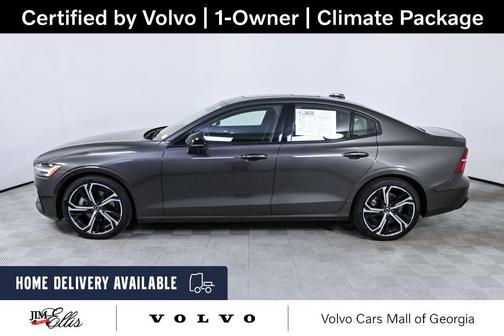 Platinum Grey Metallic 2025 Volvo S60 B5 Core
