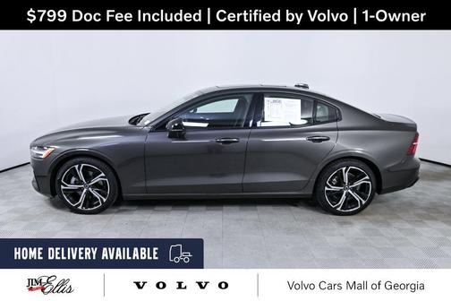 Platinum Grey Metallic 2025 Volvo S60 B5 Core