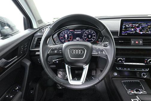 2020 Audi Q5 45 Premium Plus