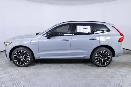 2026 Volvo XC60 Plug-In Hybrid Ultra, T8 AWD Electric/Gasoline, Dark