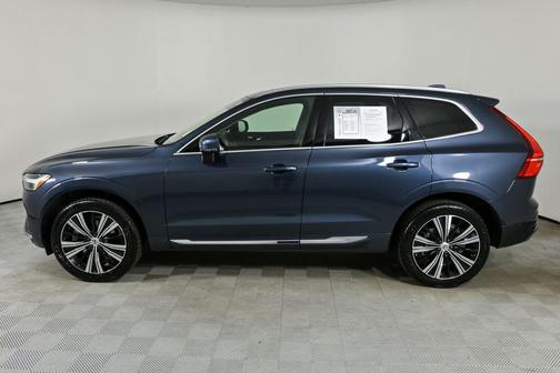 2022 Volvo XC60 B6 Inscription