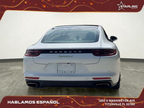 2018 Porsche Panamera 4