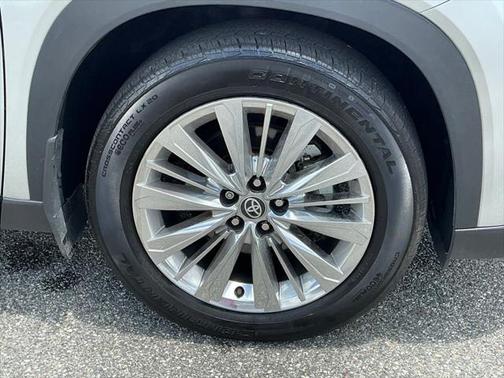 2024 Toyota Grand Highlander Platinum