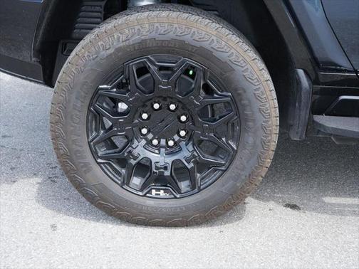 2025 GMC HUMMER EV SUV 2X
