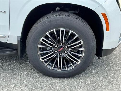 2025 GMC Yukon XL 4WD Elevation