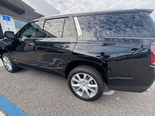 2024 Chevrolet Tahoe 4WD High Country