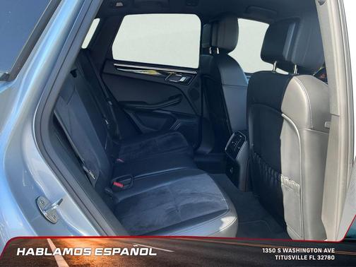 2018 Porsche Macan Sport Edition