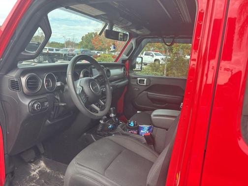 2023 Jeep Gladiator Willys 4x4