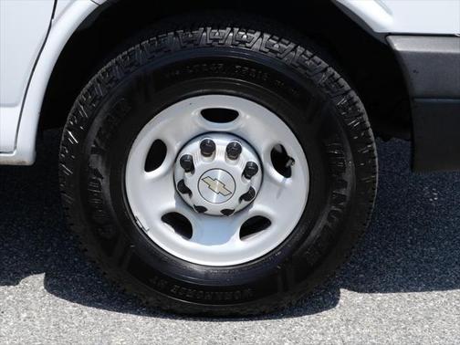 2020 Chevrolet Express 2500 RWD 2500 Regular Wheelbase WT