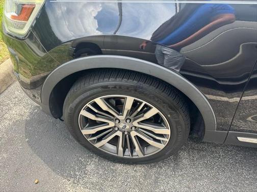 2019 Ford Explorer Platinum