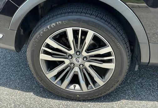 2019 Ford Explorer Platinum