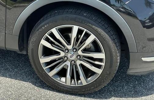 2019 Ford Explorer Platinum