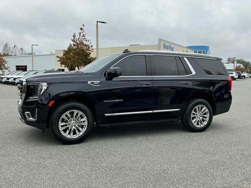 2023 GMC Yukon SLT