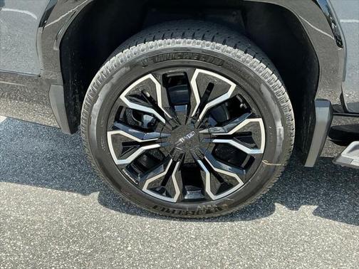 2025 GMC Sierra EV Extended Range Denali
