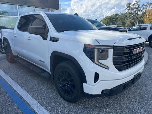 2022 GMC Sierra 1500 Elevation