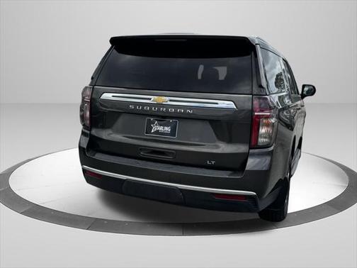 2021 Chevrolet Suburban LT