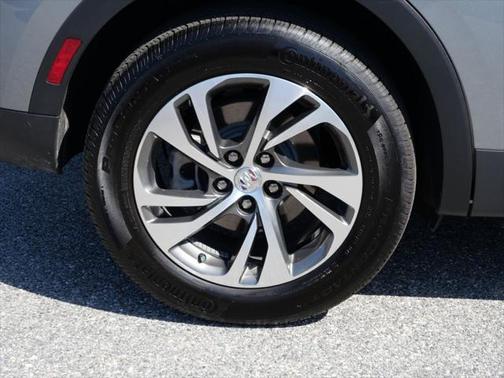 2023 Buick Envision Essence FWD