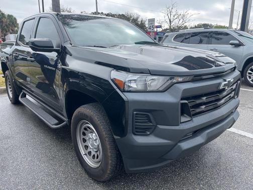 2023 Chevrolet Colorado WT
