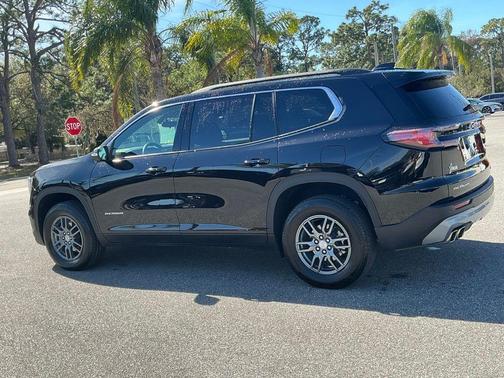 2025 GMC Acadia FWD Elevation