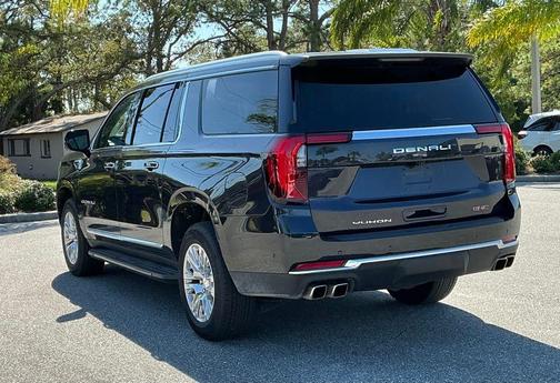 2025 GMC Yukon XL Denali