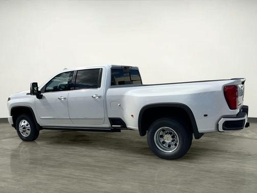 2024 Chevrolet Silverado 3500 High Country