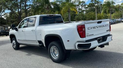 2024 Chevrolet Silverado 3500 High Country