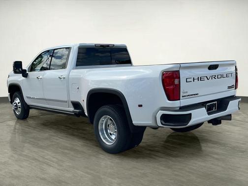 2024 Chevrolet Silverado 3500 High Country