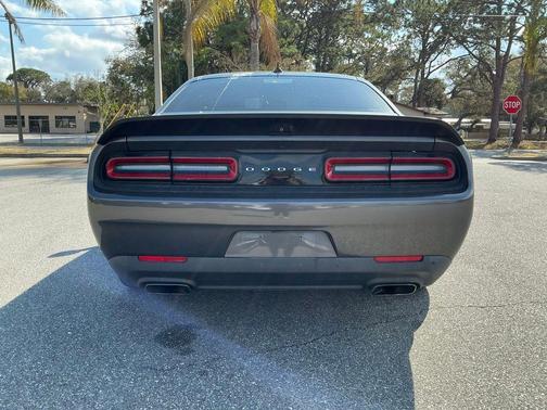 2019 Dodge Challenger R/T Scat Pack Widebody