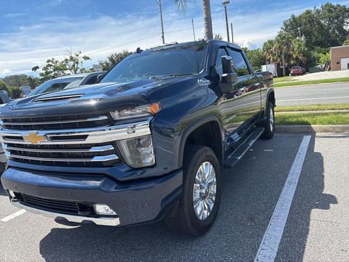 2022 Chevrolet Silverado 3500 High Country