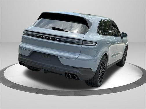 2024 Porsche Cayenne Base