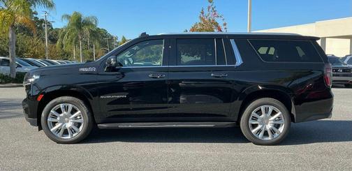 2021 Chevrolet Suburban 4WD High Country