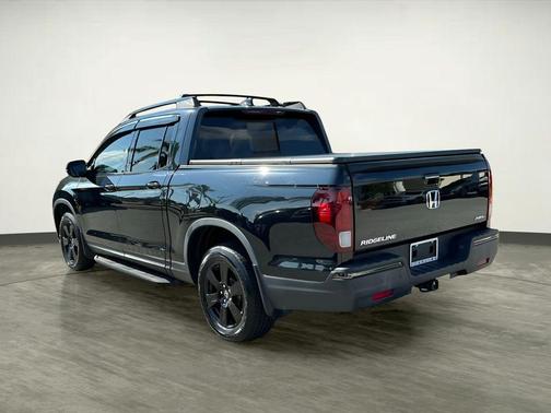 2017 Honda Ridgeline Black