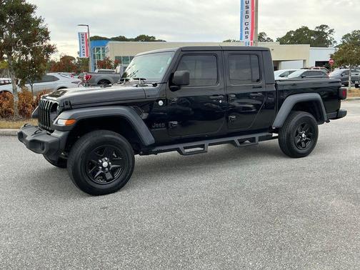 2020 Jeep Gladiator Sport S