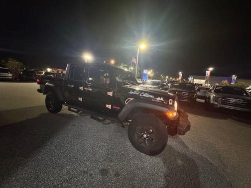 2020 Jeep Gladiator Sport S