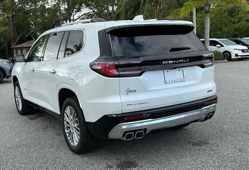 2024 GMC Acadia Denali