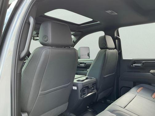 2026 GMC Sierra 2500 AT4