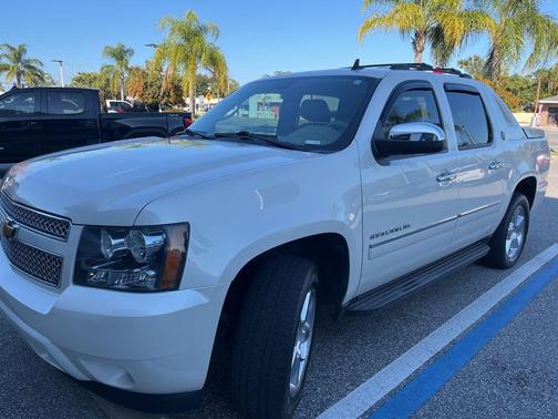2013 Chevrolet Avalanche LTZ