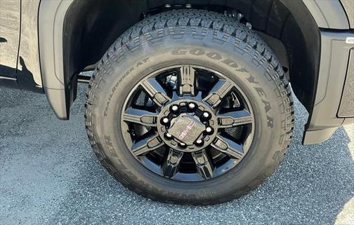 2025 GMC Sierra 2500 AT4